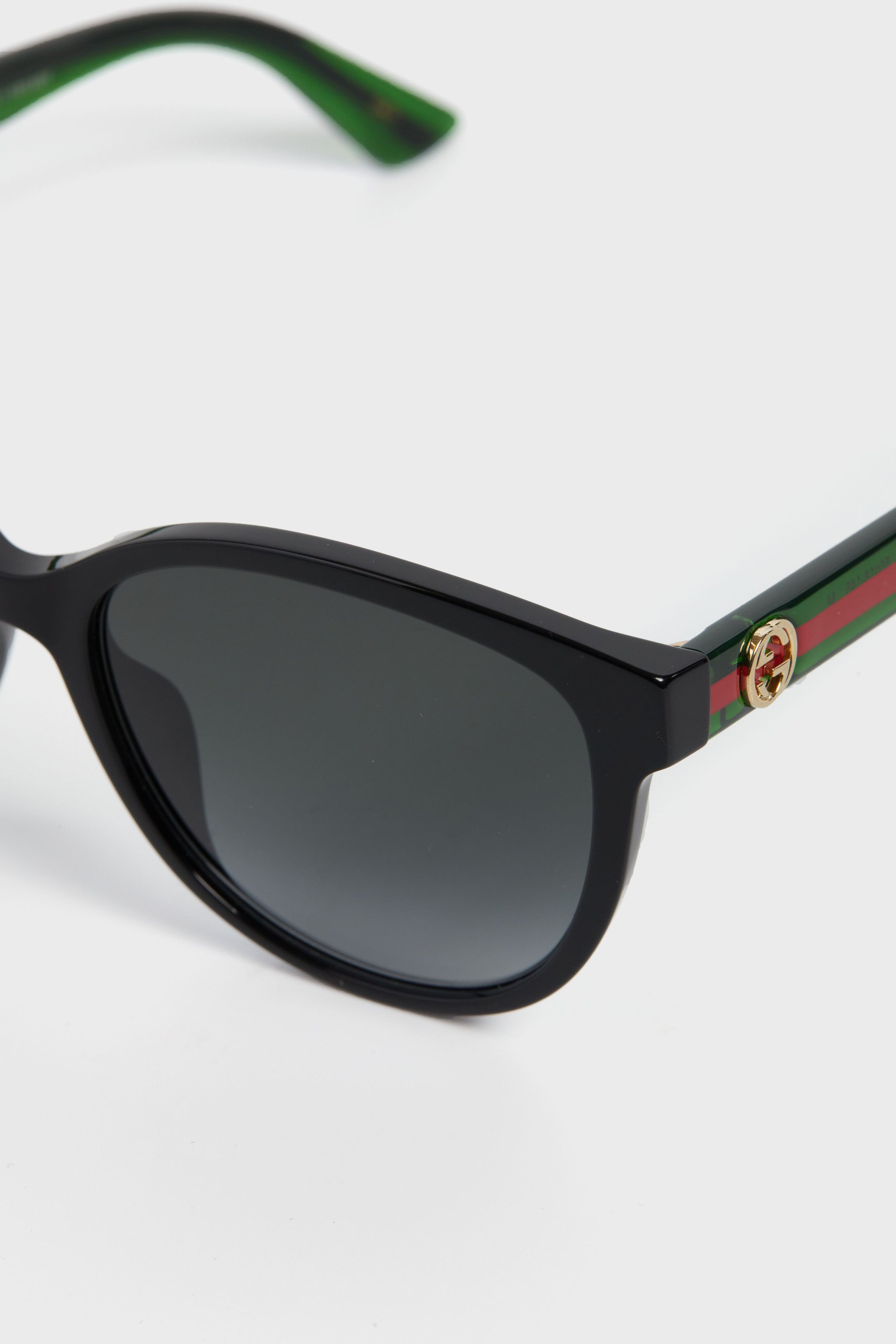 Black Round Frame Sunglasses
