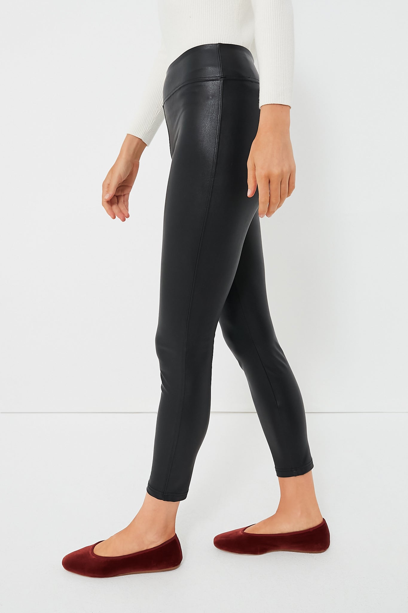 over 20 spanx leather leggings outfits - By Lauren M