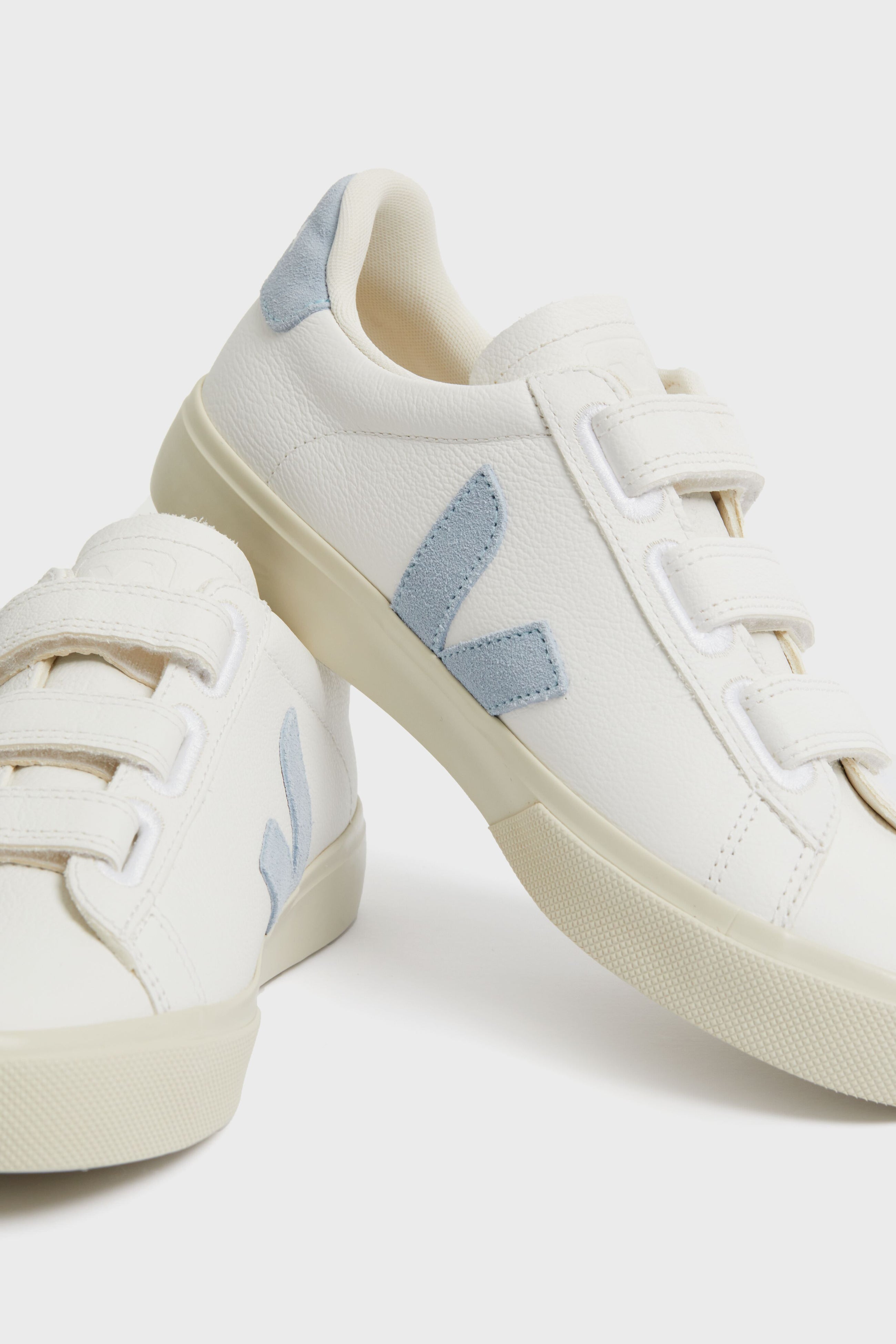 Extra White Steel Blue Recife Logo Sneakers