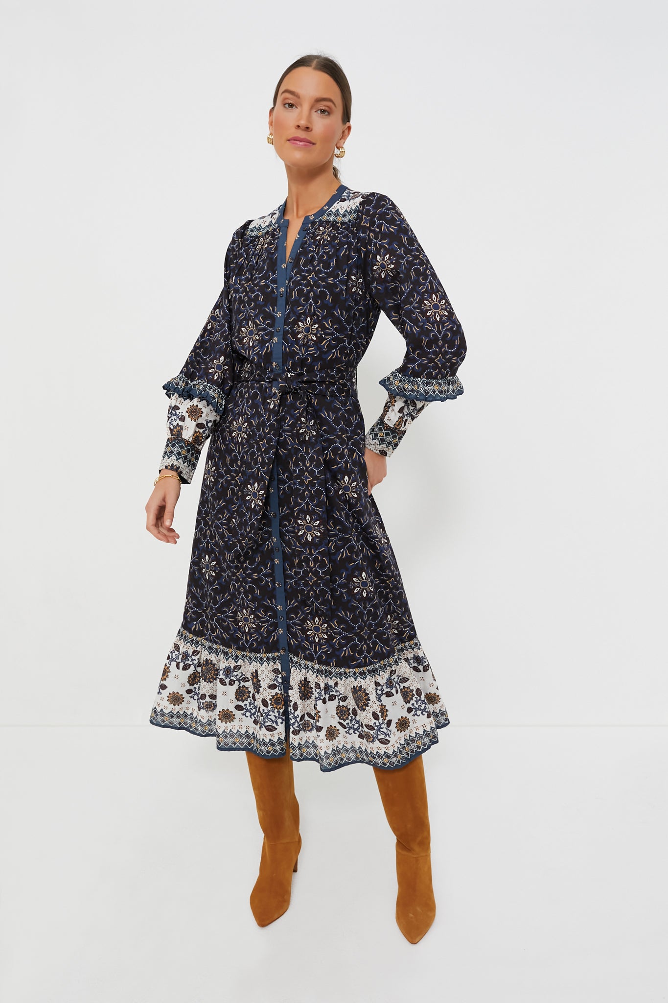 lara midi dress Sabina size_4X Subtle sheen in the Noa Smocked Minidress In Color:DRKBLU
