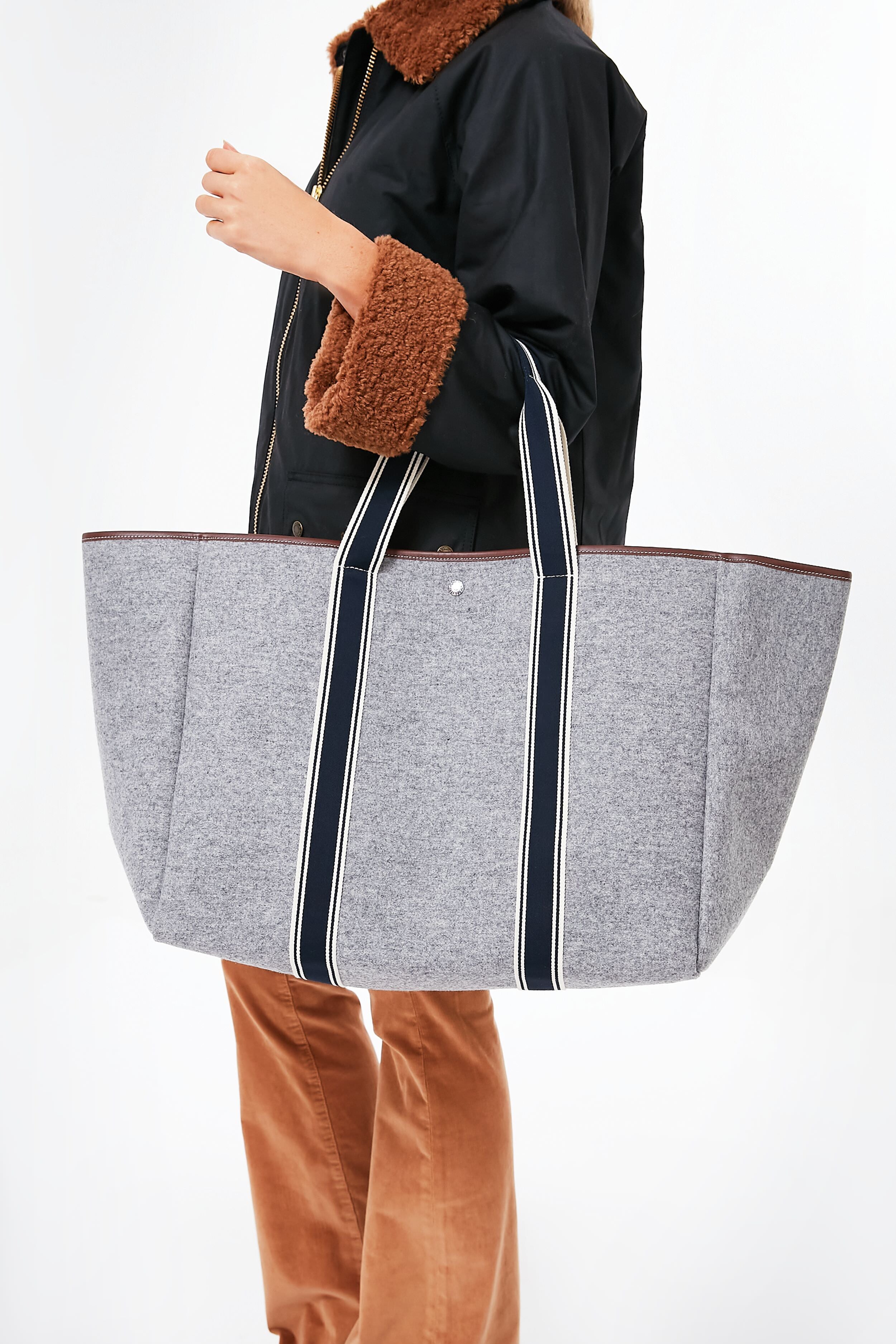 Hat Attack Luxe Stripe Tote in Natural and Black